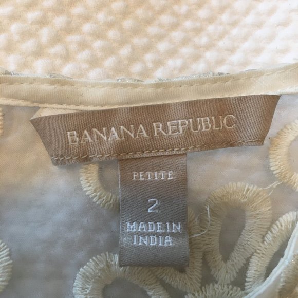 Banana Republic | Metallic Embroidery Top - Picture 6 of 8
